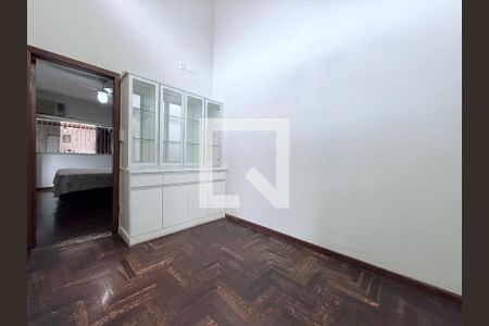 Casa à venda com 3 quartos, 210m² em Castelo, Belo Horizonte