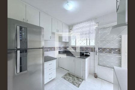 Casa à venda com 3 quartos, 210m² em Castelo, Belo Horizonte