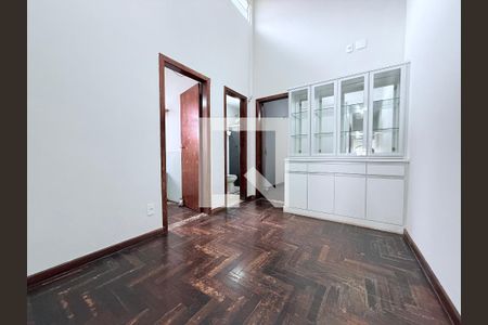 Casa à venda com 3 quartos, 210m² em Castelo, Belo Horizonte