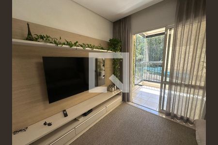Sala de apartamento para alugar com 3 quartos, 88m² em Jardim Tupanci, Barueri