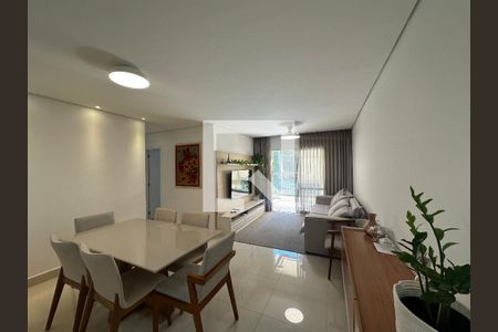 Sala de apartamento para alugar com 3 quartos, 88m² em Jardim Tupanci, Barueri