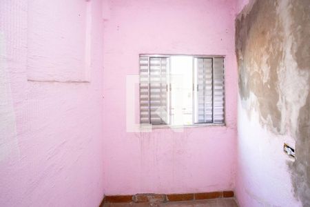 Quarto 2 de casa para alugar com 2 quartos, 70m² em Cidade Júlia, São Paulo