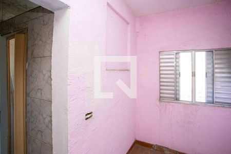 Quarto 2 de casa para alugar com 2 quartos, 70m² em Cidade Júlia, São Paulo