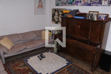 Apartamento à venda com 4 quartos, 263m² em Santa Cecilia, São Paulo