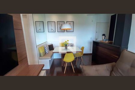 Apartamento à venda com 2 quartos, 57m² em Umuarama, Osasco