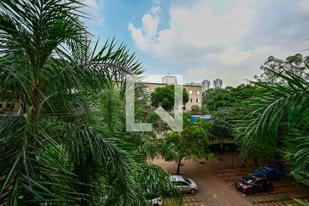 Vista de apartamento à venda com 3 quartos, 57m² em Jardim Nadir, São Paulo