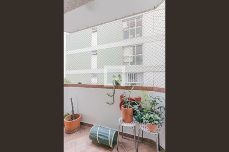 Varanda de apartamento à venda com 2 quartos, 66m² em Pinheiros, São Paulo
