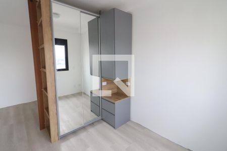 Sala de apartamento para alugar com 1 quarto, 29m² em Km 18, Osasco