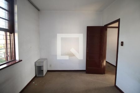 Quarto 1 de apartamento para alugar com 2 quartos, 52m² em Passo D’areia, Porto Alegre