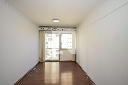 Sala de apartamento para alugar com 3 quartos, 72m² em Vila Suzana, São Paulo