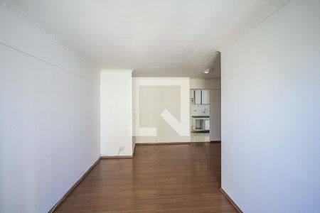 Sala de apartamento para alugar com 3 quartos, 72m² em Vila Suzana, São Paulo