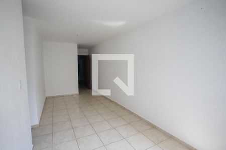 Sala de apartamento para alugar com 3 quartos, 62m² em Pechincha, Rio de Janeiro