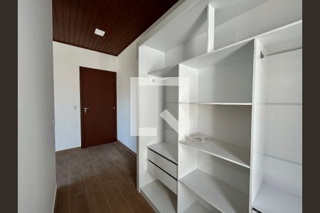 Suíte 1 Closet de casa para alugar com 3 quartos, 126m² em Alto Ribeirão Leste, Florianópolis