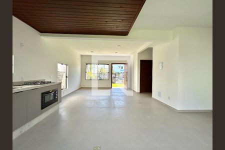 Sala de casa para alugar com 3 quartos, 126m² em Alto Ribeirão Leste, Florianópolis