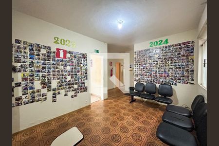 Casa à venda com 4 quartos, 400m² em Jaraguá, Belo Horizonte