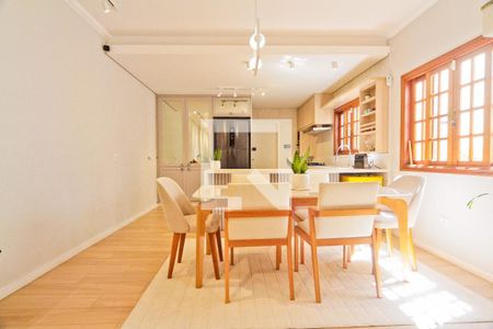 Sala de casa à venda com 3 quartos, 187m² em Santa Teresinha, São Paulo