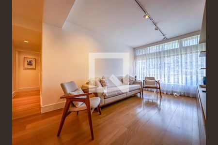 Apartamento para alugar com 3 quartos, 118m² em Cosme Velho, Rio de Janeiro