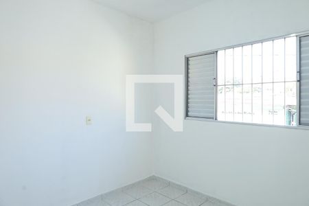 Quarto 1 de casa para alugar com 2 quartos, 100m² em Vila Carmosina, São Paulo