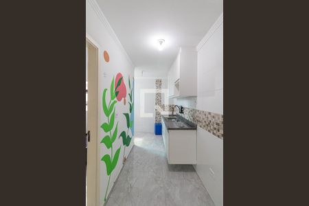 Cozinha e Área de Serviço de apartamento para alugar com 1 quarto, 33m² em Vila Ré, São Paulo