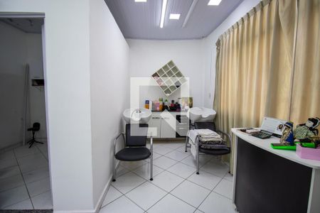 Sala 1 de casa à venda com 3 quartos, 200m² em Penha, Rio de Janeiro