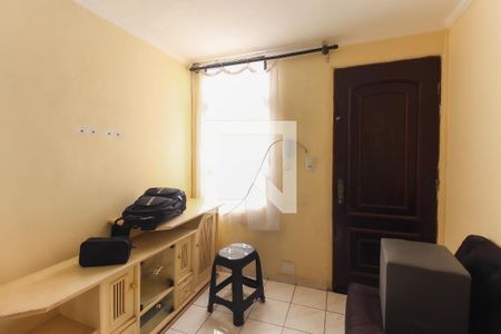 Sala de apartamento para alugar com 2 quartos, 47m² em Guaianases, São Paulo