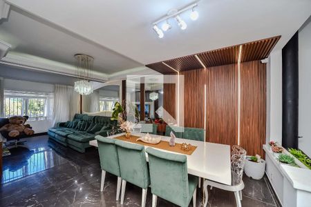 Sala de casa à venda com 4 quartos, 269m² em Jardim Itu, Porto Alegre