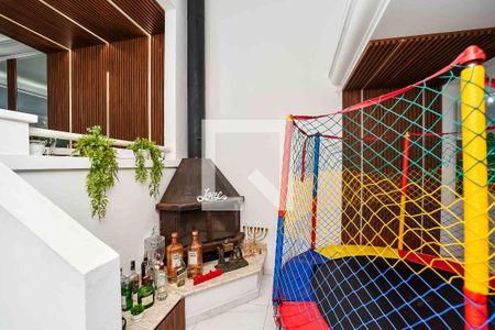 Sala de Jantar de casa à venda com 4 quartos, 269m² em Jardim Itu, Porto Alegre