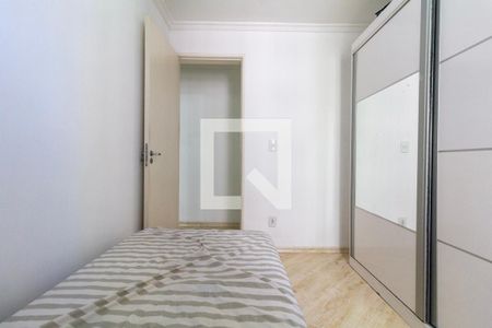 Quarto 1 de apartamento à venda com 2 quartos, 43m² em Jardim Santa Teresinha, São Paulo