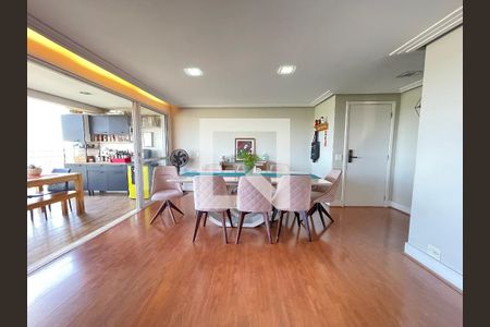 Sala de apartamento para alugar com 4 quartos, 134m² em Jardim Olympia, São Paulo