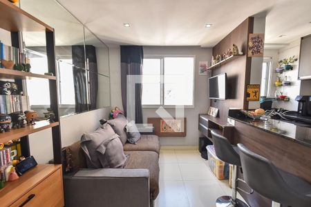 Sala de apartamento para alugar com 2 quartos, 41m² em Cambuci, São Paulo