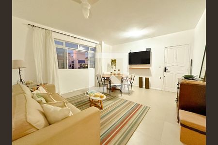 Sala de TV de apartamento para alugar com 2 quartos, 100m² em Ingleses Centro, Florianópolis