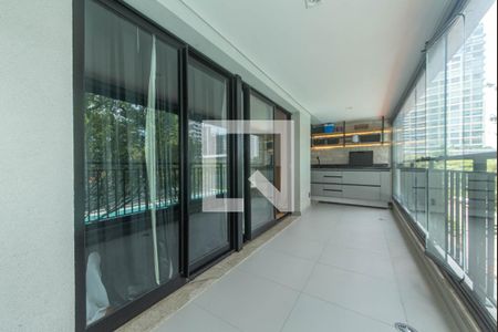 Varanda de apartamento à venda com 2 quartos, 94m² em Vila Cordeiro, São Paulo