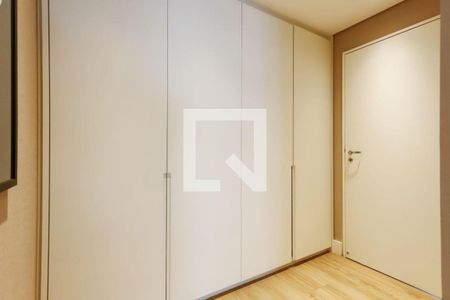 Apartamento à venda com 3 quartos, 241m² em Água Branca, São Paulo