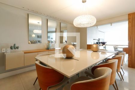 Apartamento à venda com 3 quartos, 241m² em Água Branca, São Paulo