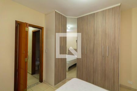 Quarto 2 de casa à venda com 3 quartos, 110m² em Itaquera, São Paulo