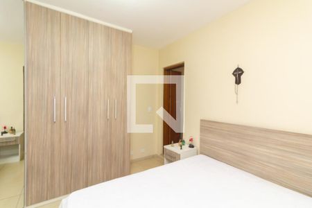 Quarto 2 de casa à venda com 3 quartos, 110m² em Itaquera, São Paulo