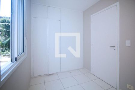Casa à venda com 3 quartos, 300m² em Jardim Luzitania, São Paulo
