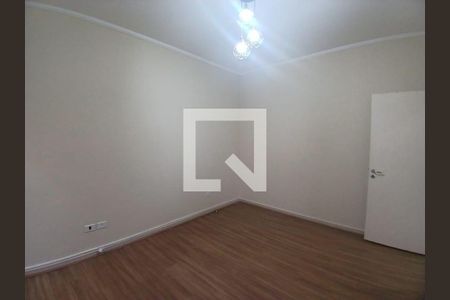 Casa à venda com 3 quartos, 254m² em Osvaldo Cruz, São Caetano do Sul