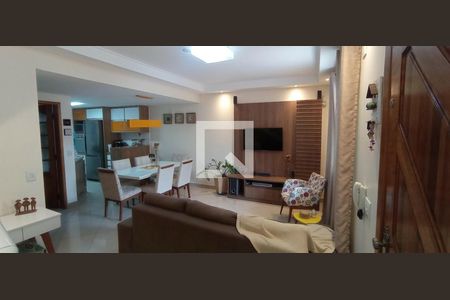 Casa à venda com 3 quartos, 72m² em Jardim Rina, Santo André