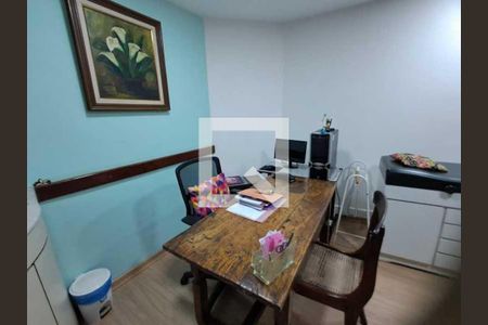 Casa à venda com 6 quartos, 236m² em Catete, Rio de Janeiro