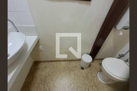 Casa à venda com 6 quartos, 236m² em Catete, Rio de Janeiro