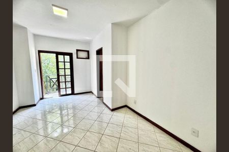 Casa à venda com 4 quartos, 120m² em Vargem Grande, Rio de Janeiro