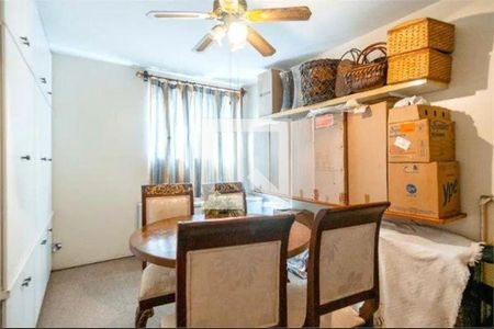 Casa à venda com 3 quartos, 320m² em Vila Inah, São Paulo