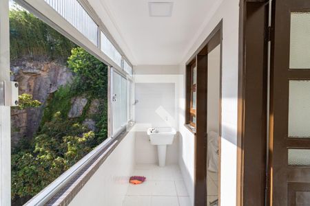 Área de Serviço de apartamento para alugar com 2 quartos, 85m² em Ipanema, Porto Alegre