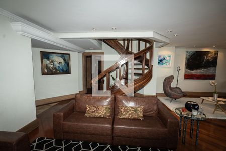 Sala de apartamento para alugar com 4 quartos, 757m² em Petrópolis, Porto Alegre