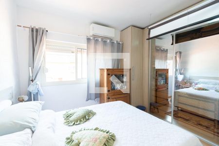 Casa de Condomínio à venda com 2 quartos, 70m² em Fátima, Canoas