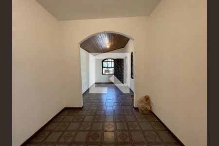 Sala de casa à venda com 2 quartos, 135m² em Conjunto Residencial Butanta, São Paulo