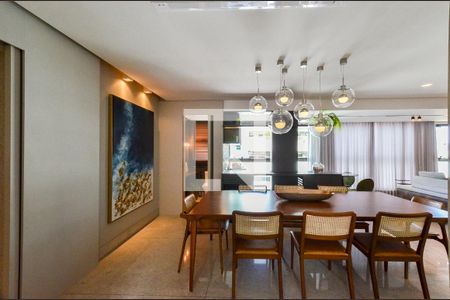 Apartamento para alugar com 4 quartos, 151m² em Santo Antônio, Belo Horizonte