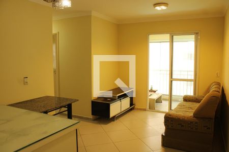 Sala de apartamento para alugar com 3 quartos, 63m² em Cambuci, São Paulo