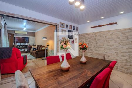 Sala de casa à venda com 3 quartos, 170m² em Passo das Pedras, Porto Alegre